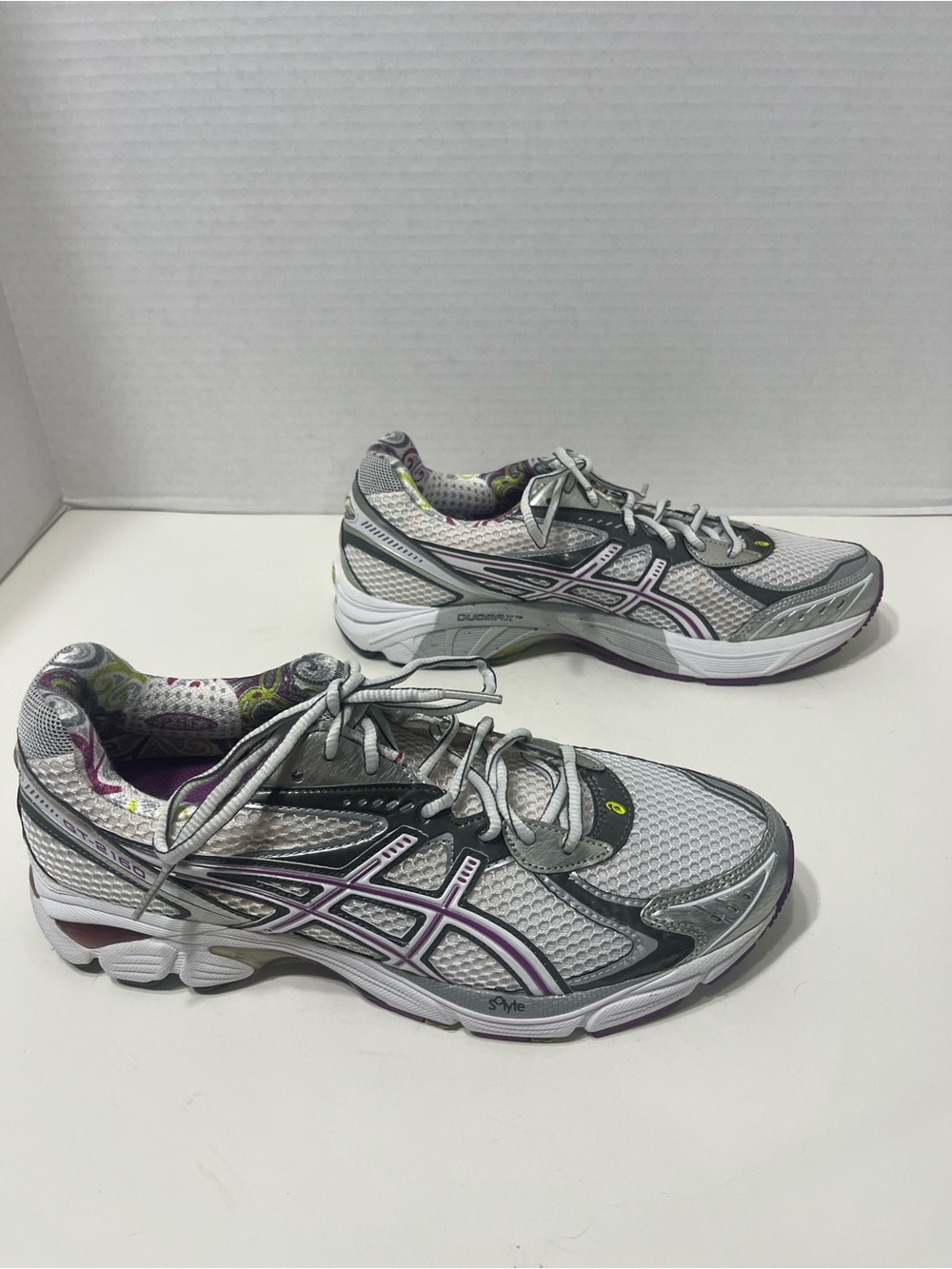 ASICS GT-2160 running shoes women’s size 11 NWOT